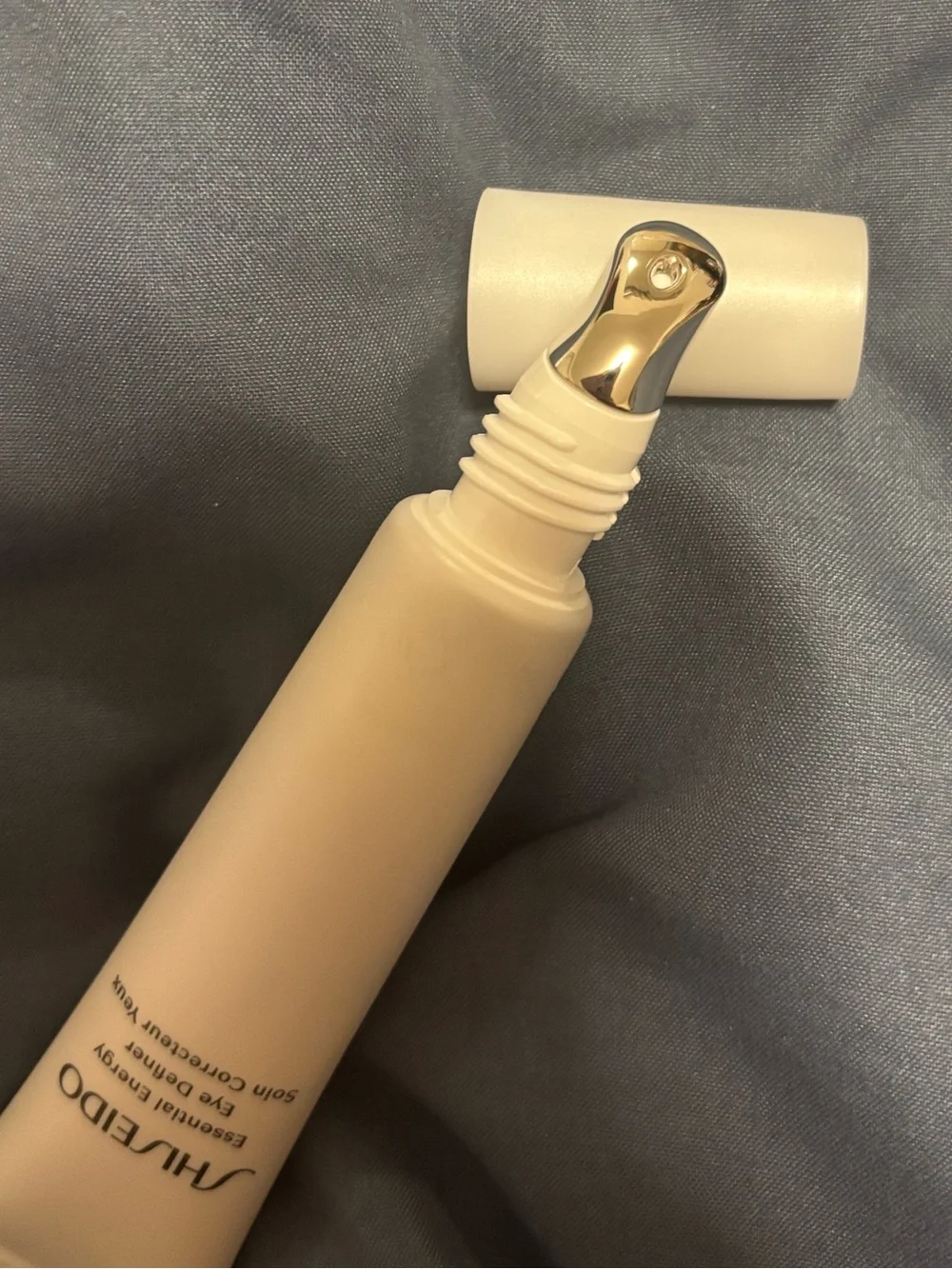 Shiseido Eye Corrector Tube - Light Beige